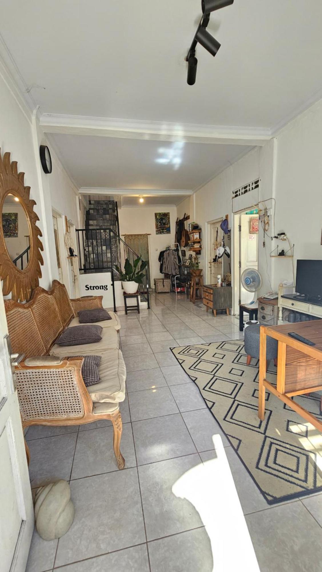 Oke Baik Hostel Jogjacarta Exterior foto