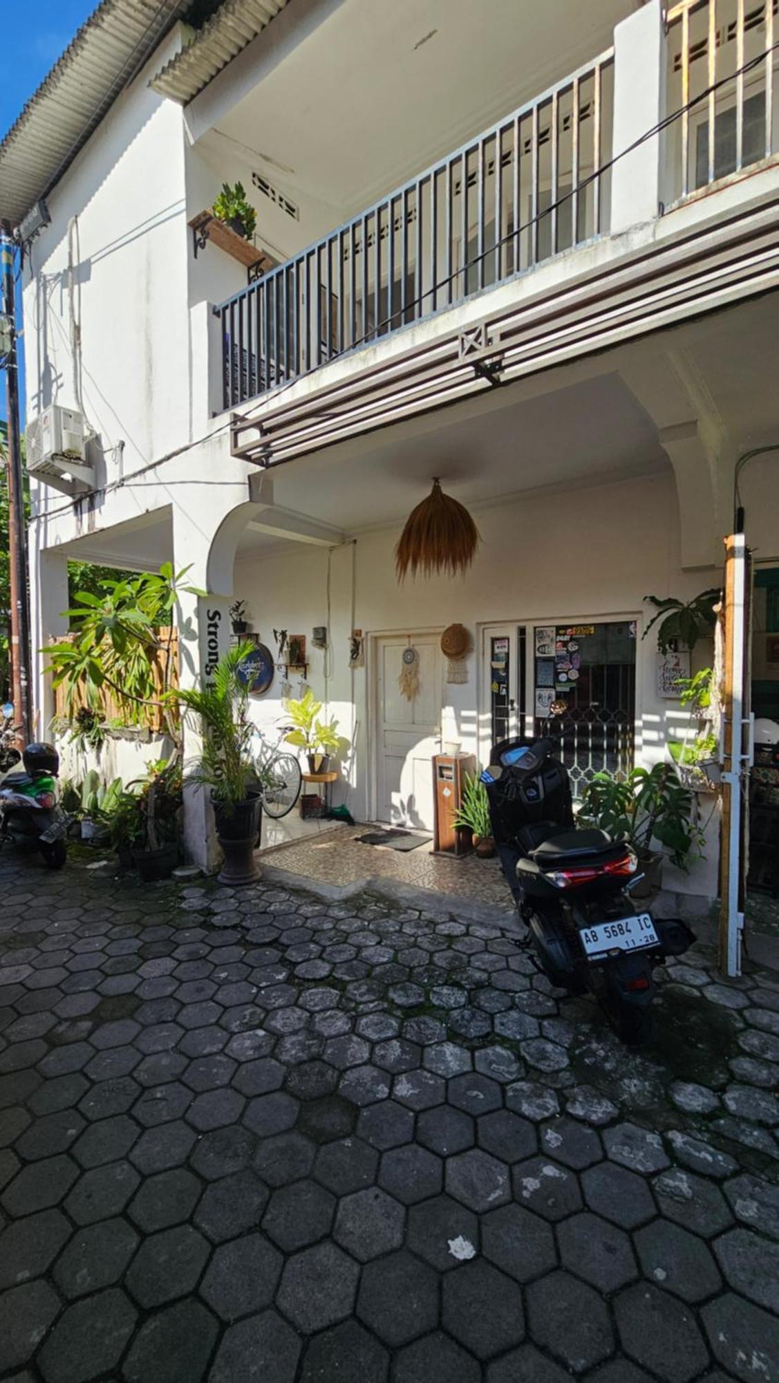 Oke Baik Hostel Jogjacarta Exterior foto